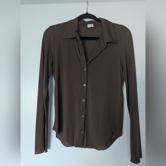Wilfred Sheer Collar Button Down Shirt - Picture 1 of 4